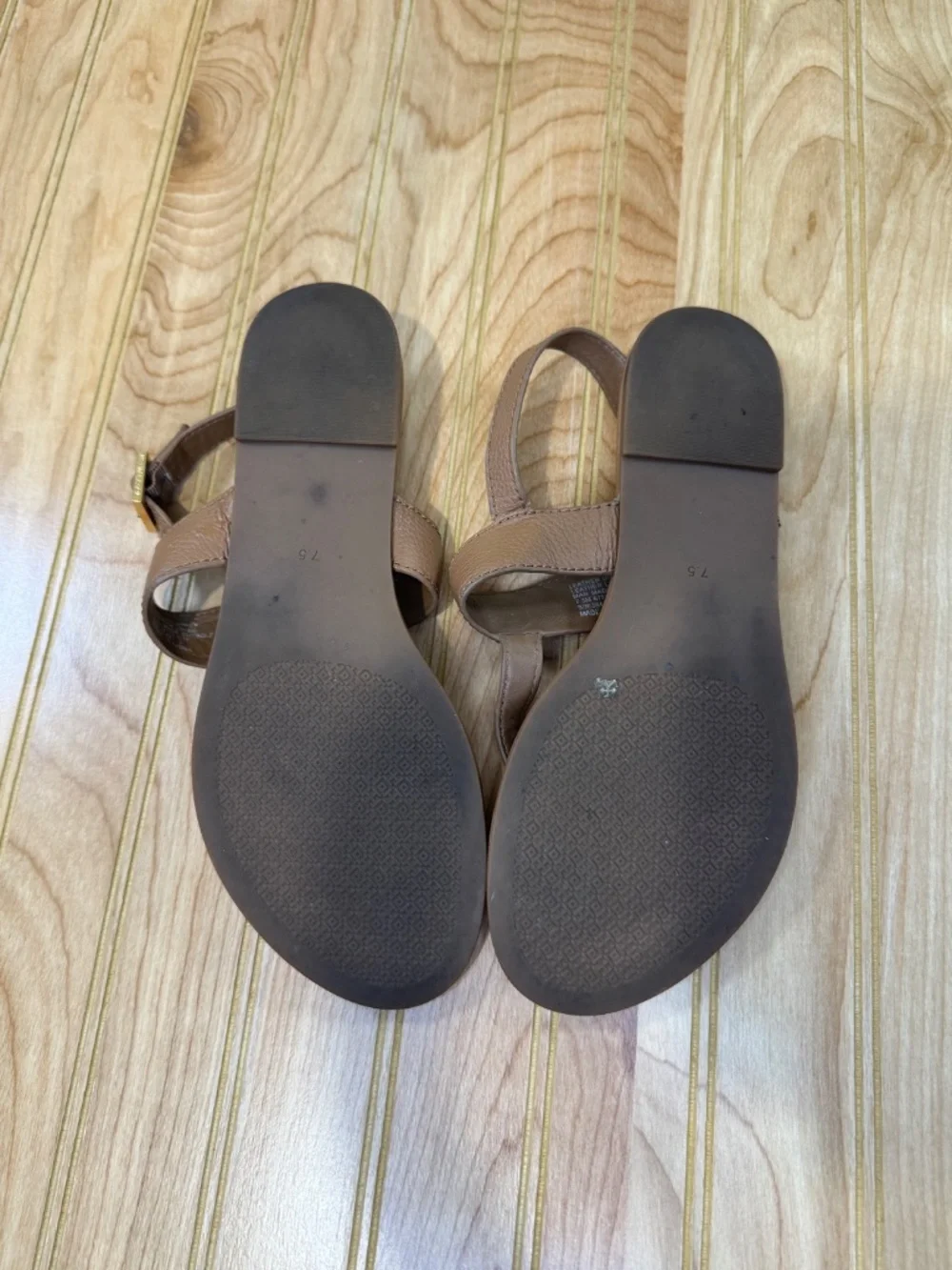 Tory Burch Tan Strappy Sandals Size 7.5
